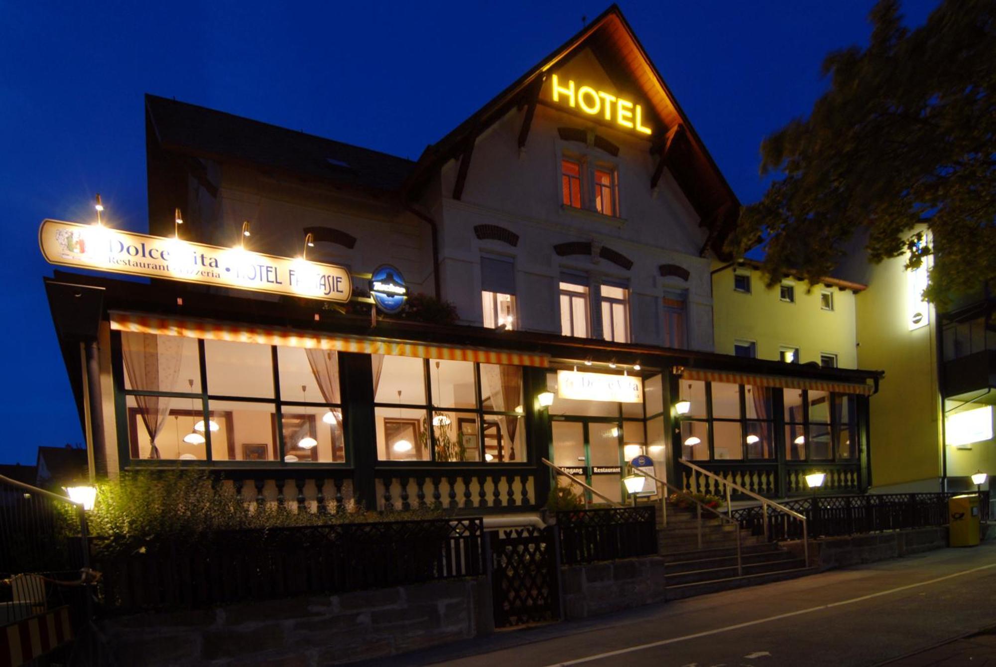 Hotel Fantasie Ansbach Exterior photo